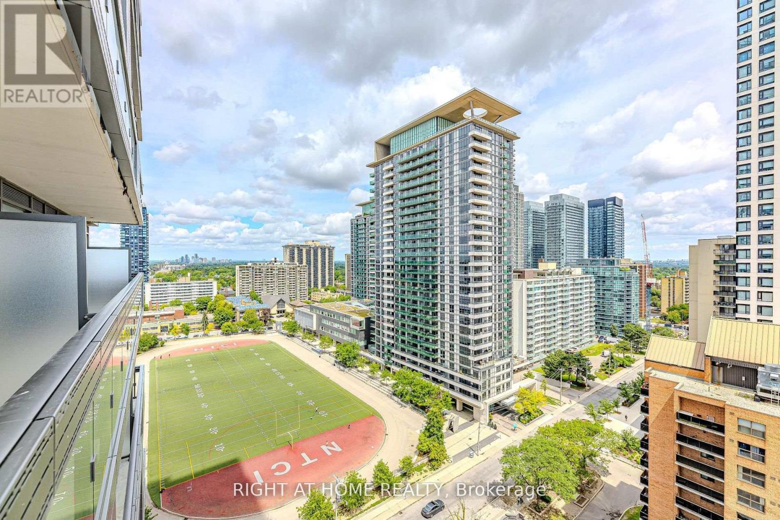 1301 - 39 Roehampton Avenue, Toronto, Ontario  M4P 0G1 - Photo 23 - C12985930