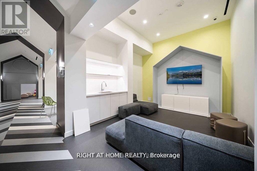 1301 - 39 Roehampton Avenue, Toronto, Ontario  M4P 0G1 - Photo 35 - C12985930