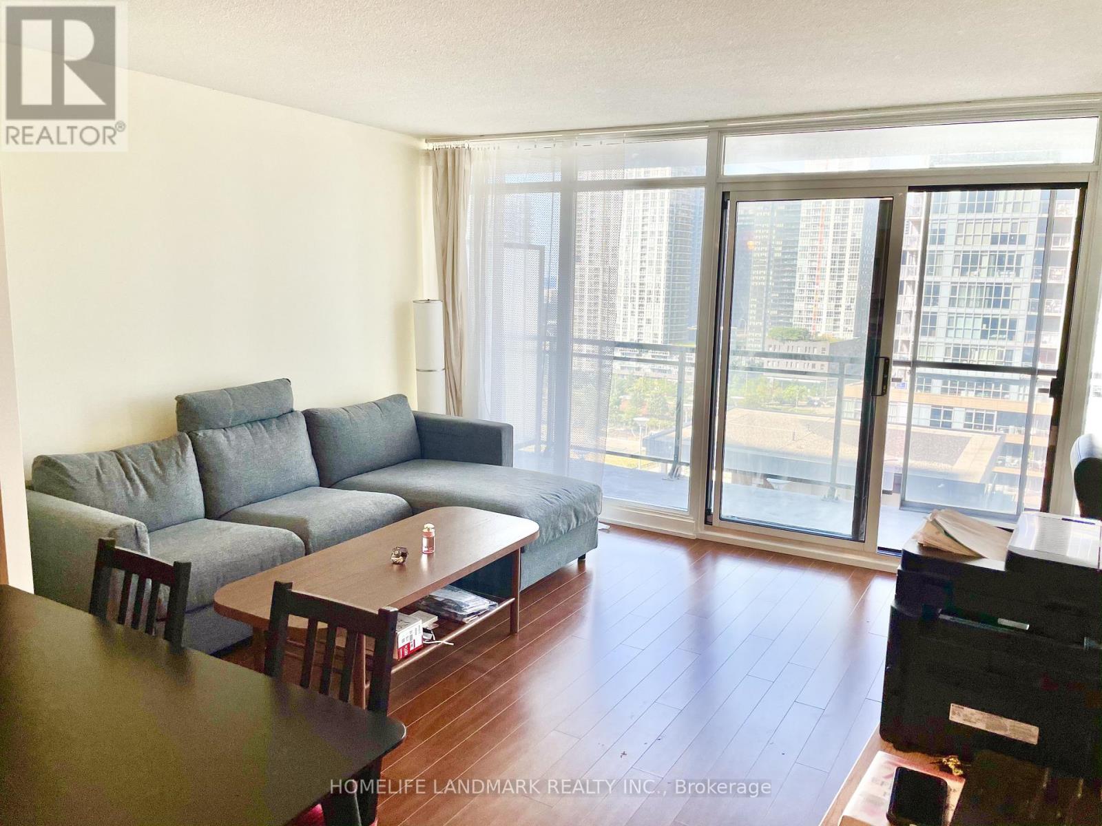 1610 - 8 Telegram Mews, Toronto, Ontario  M5V 3Z5 - Photo 7 - C12985940