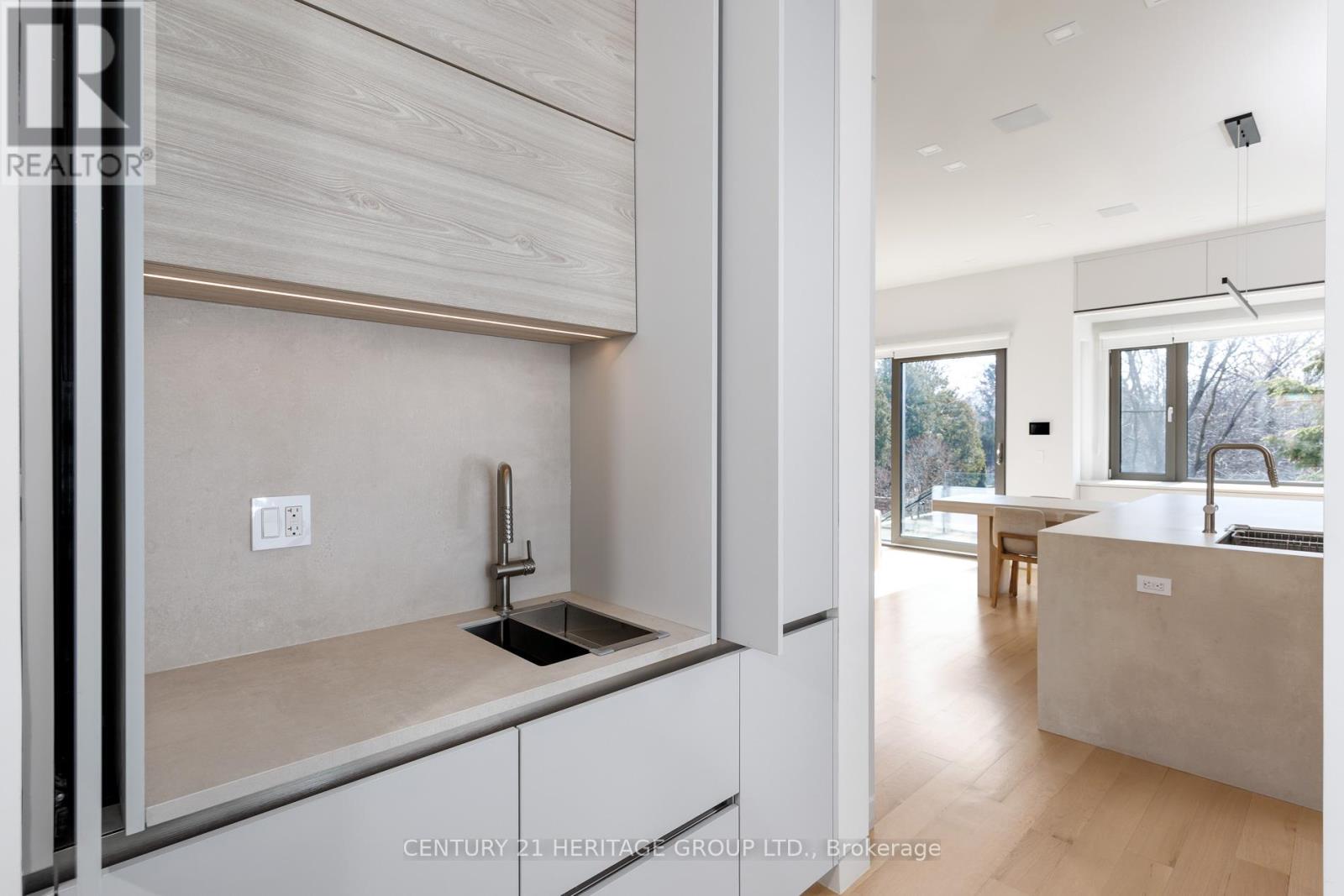 21 Farrell Avenue, Toronto, Ontario  M2R 1C7 - Photo 36 - C12985980