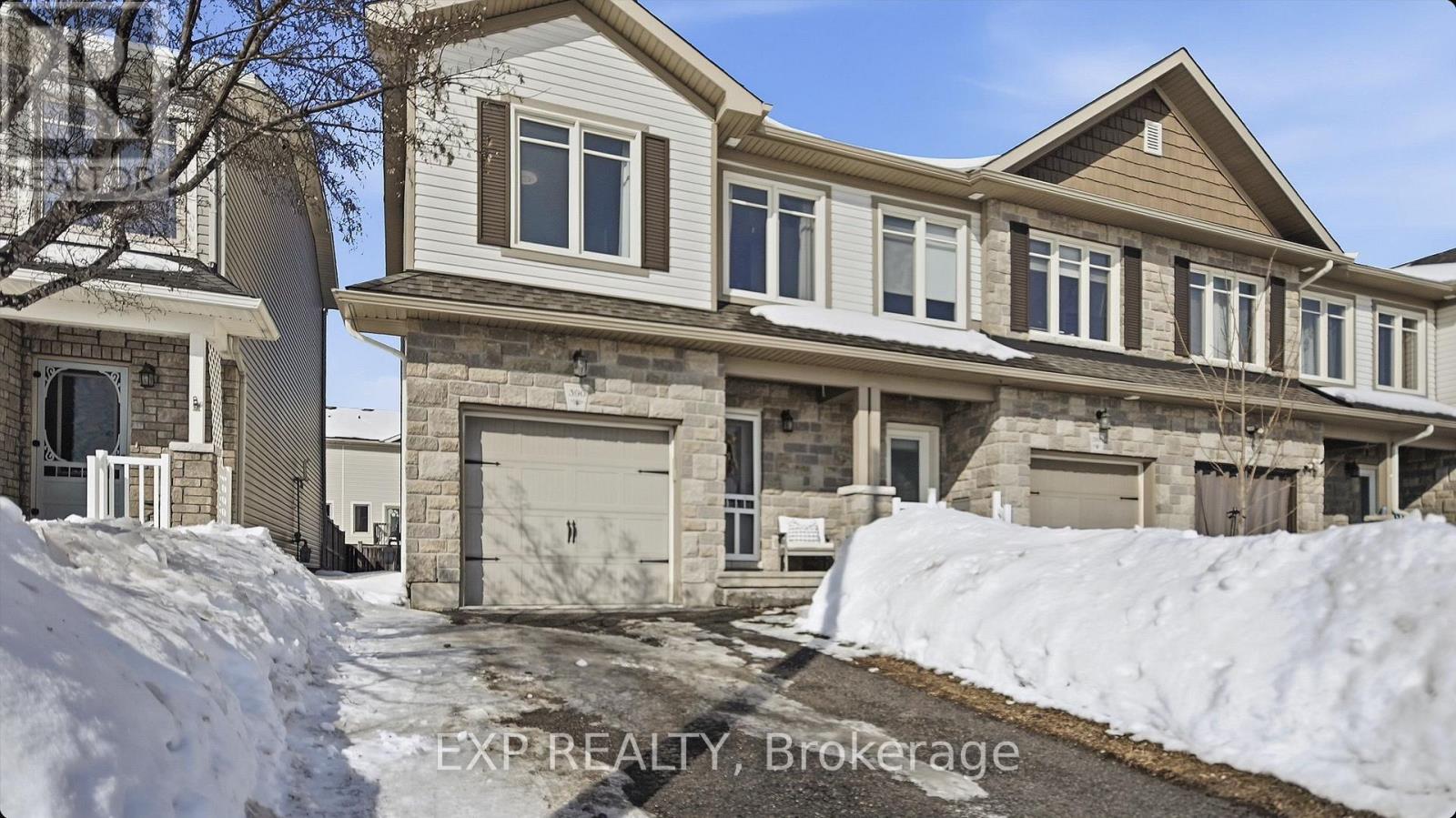 390 Ann Street, Mississippi Mills, Ontario  K0A 1A0 - Photo 3 - X12985918