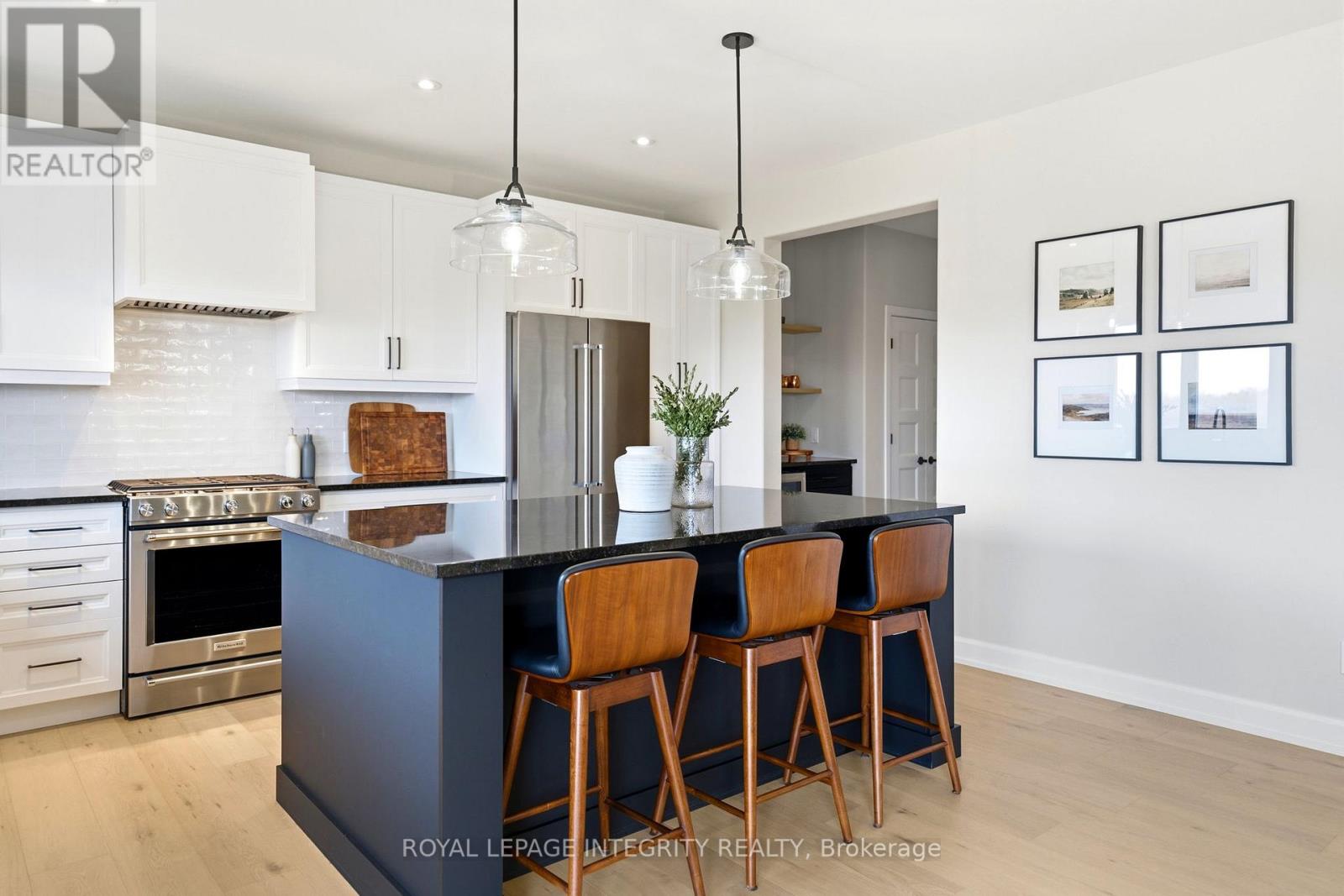 451 Moonlight Drive, Russell, Ontario  K4R 0L1 - Photo 15 - X12985946