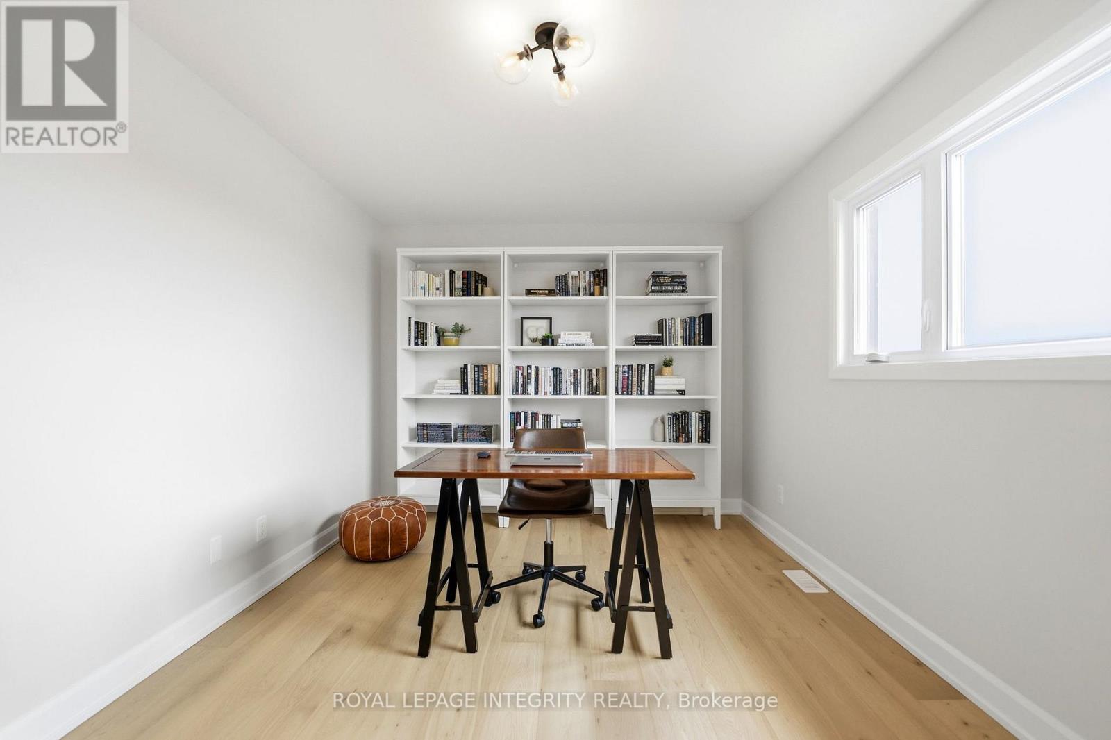 451 Moonlight Drive, Russell, Ontario  K4R 0L1 - Photo 21 - X12985946