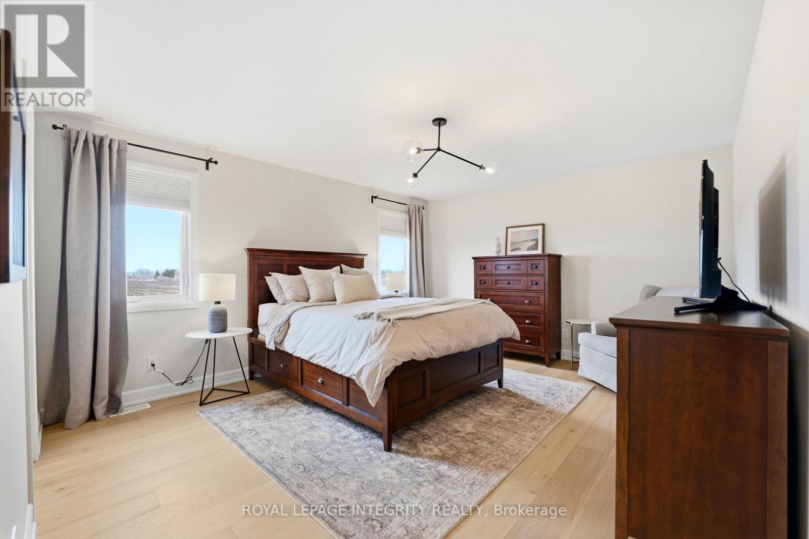 451 Moonlight Drive, Russell, Ontario  K4R 0L1 - Photo 23 - X12985946