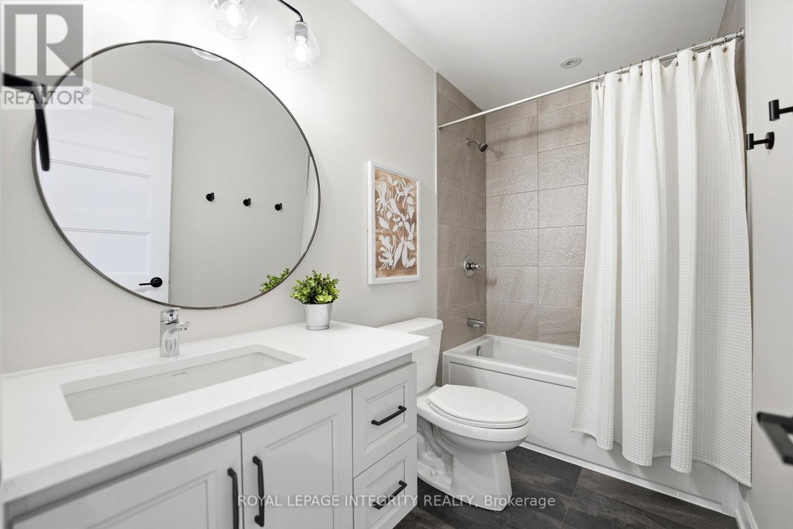 451 Moonlight Drive, Russell, Ontario  K4R 0L1 - Photo 31 - X12985946