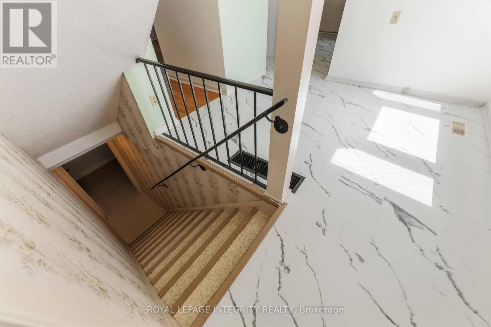 1842 Playfair Drive, Ottawa, Ontario  K1H 5S1 - Photo 23 - X12985952