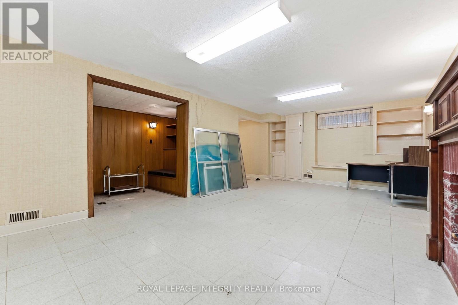 1842 Playfair Drive, Ottawa, Ontario  K1H 5S1 - Photo 25 - X12985952