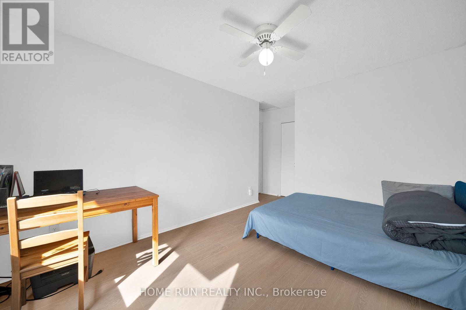 4 - 2111 Montreal Road, Ottawa, Ontario  K1J 8M8 - Photo 23 - X12985966