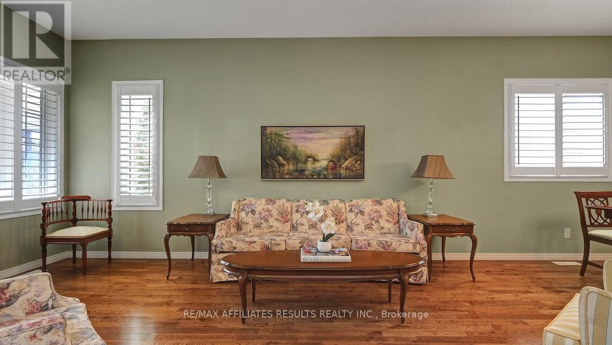 41 Fairlop Way, Ottawa, Ontario  K2J 5B8 - Photo 8 - X12985978