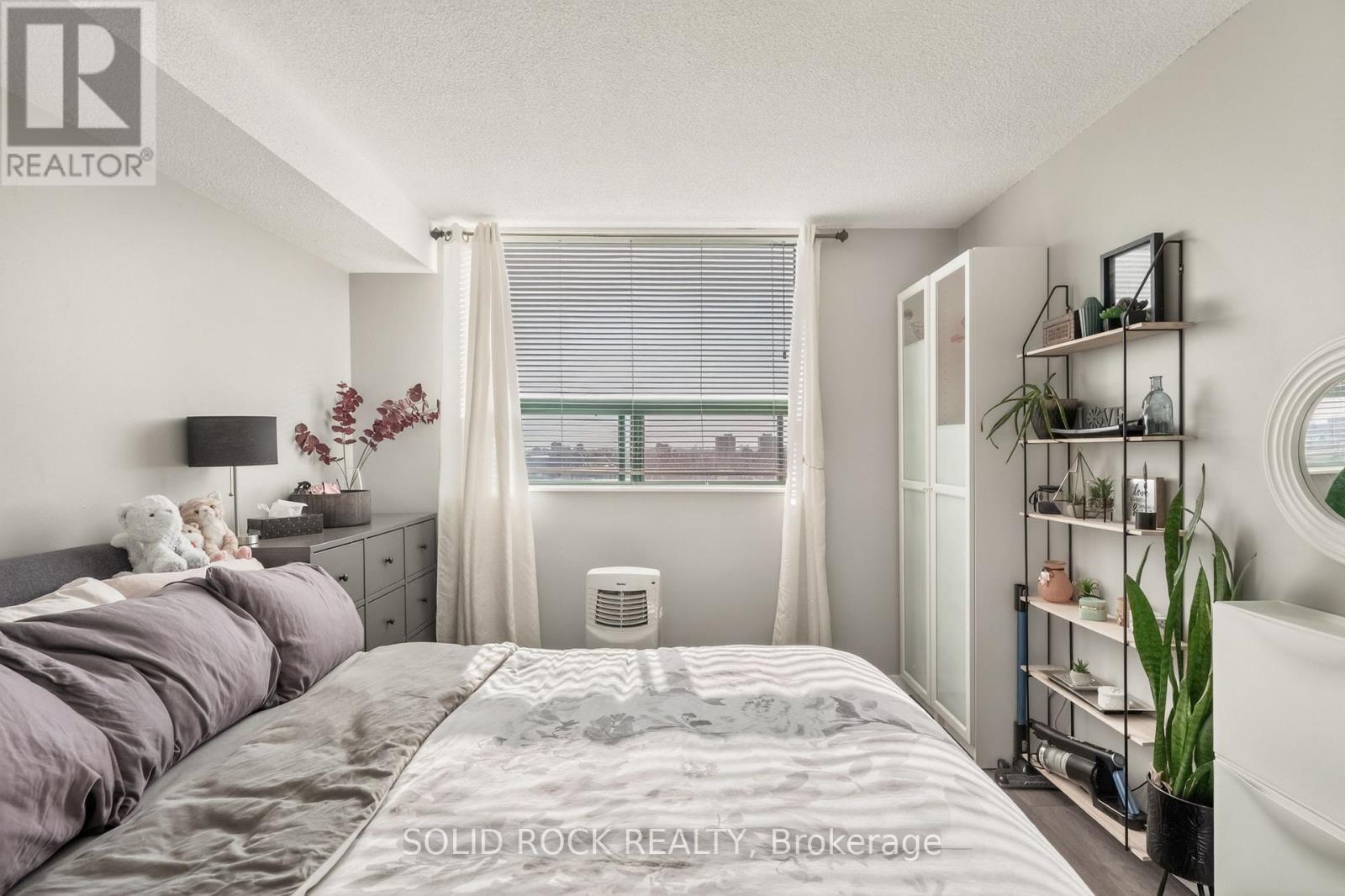 901 - 1440 Heron Road, Ottawa, Ontario  K1V 0X2 - Photo 21 - X12985998