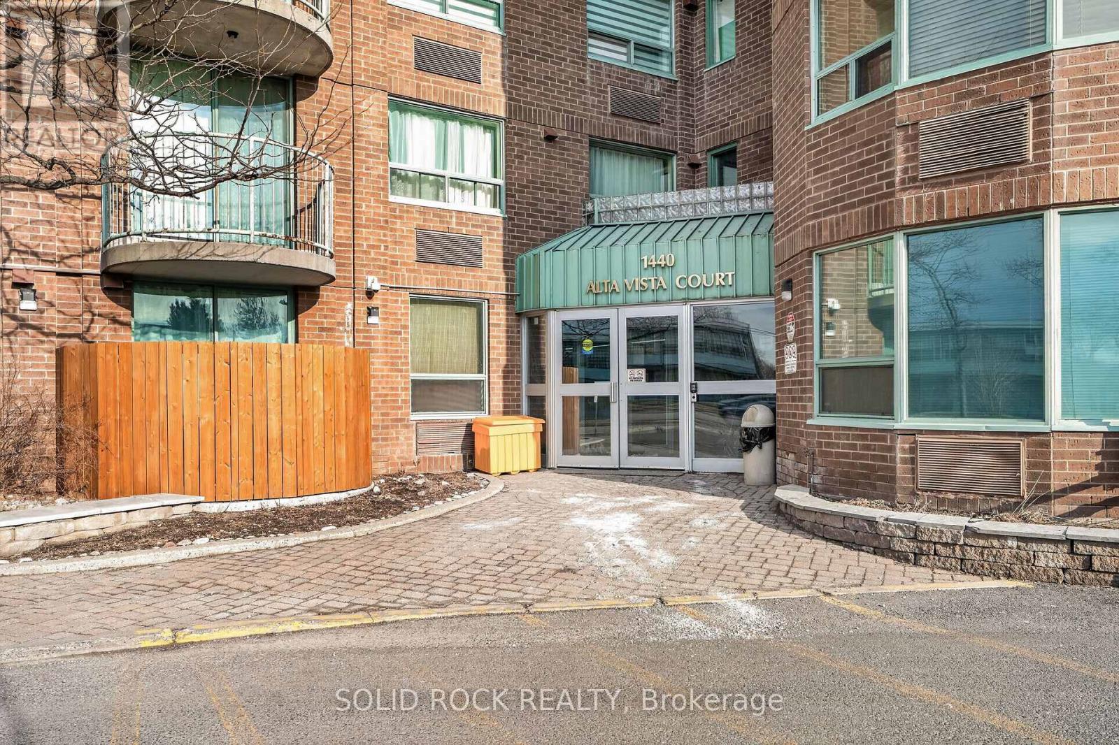 901 - 1440 Heron Road, Ottawa, Ontario  K1V 0X2 - Photo 3 - X12985998