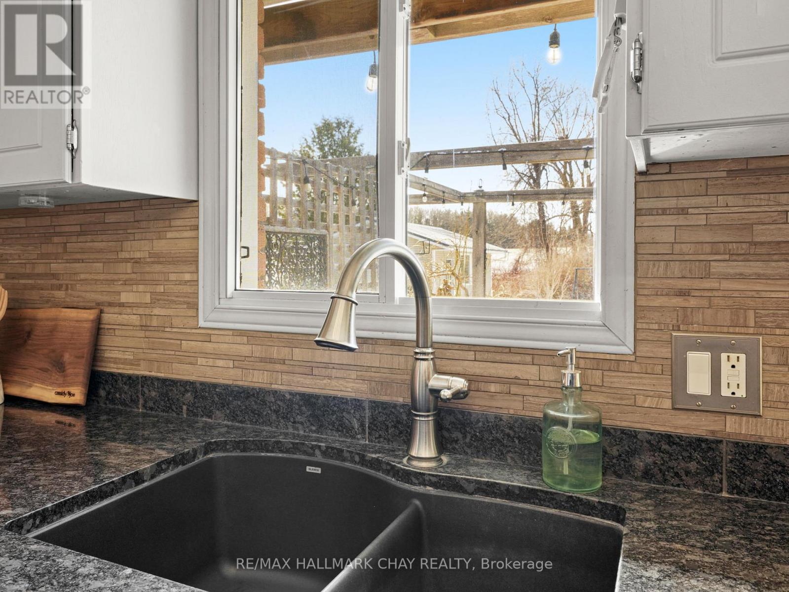 6815 4th Line, New Tecumseth, Ontario  L0G 1W0 - Photo 18 - N12985958