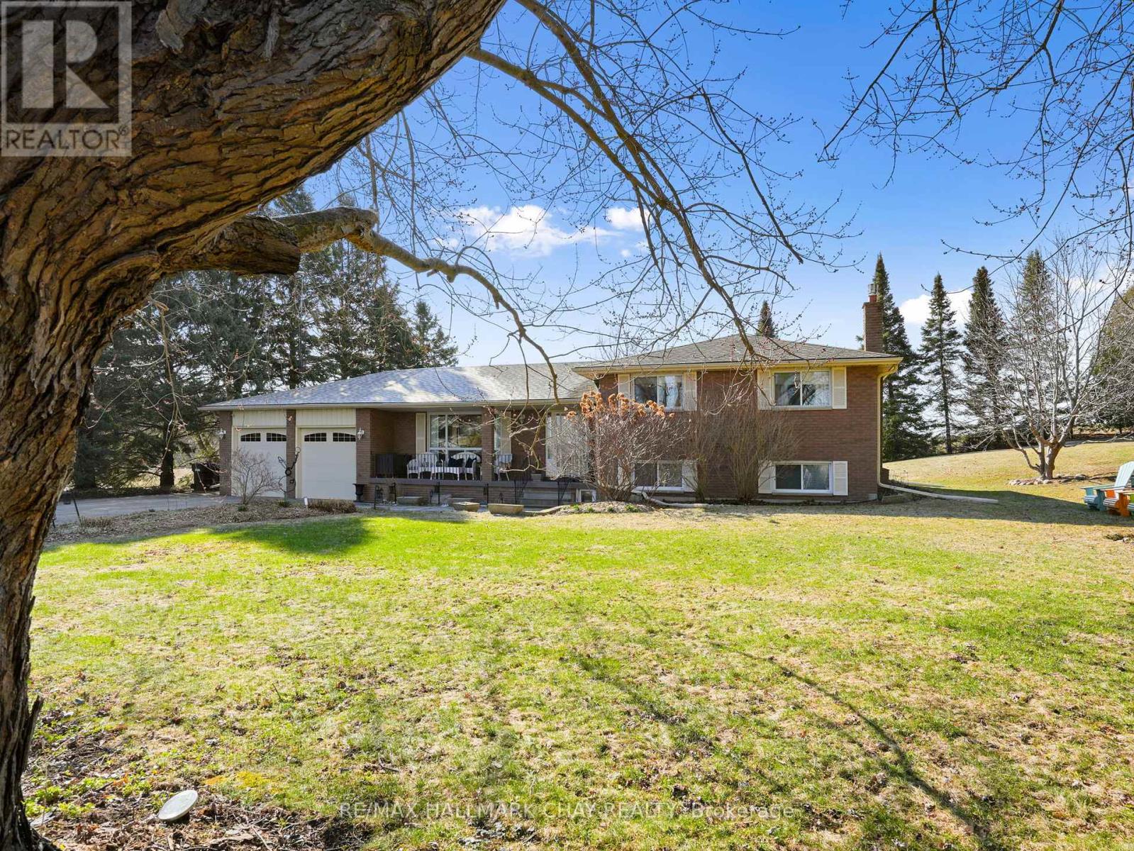 6815 4th Line, New Tecumseth, Ontario  L0G 1W0 - Photo 2 - N12985958