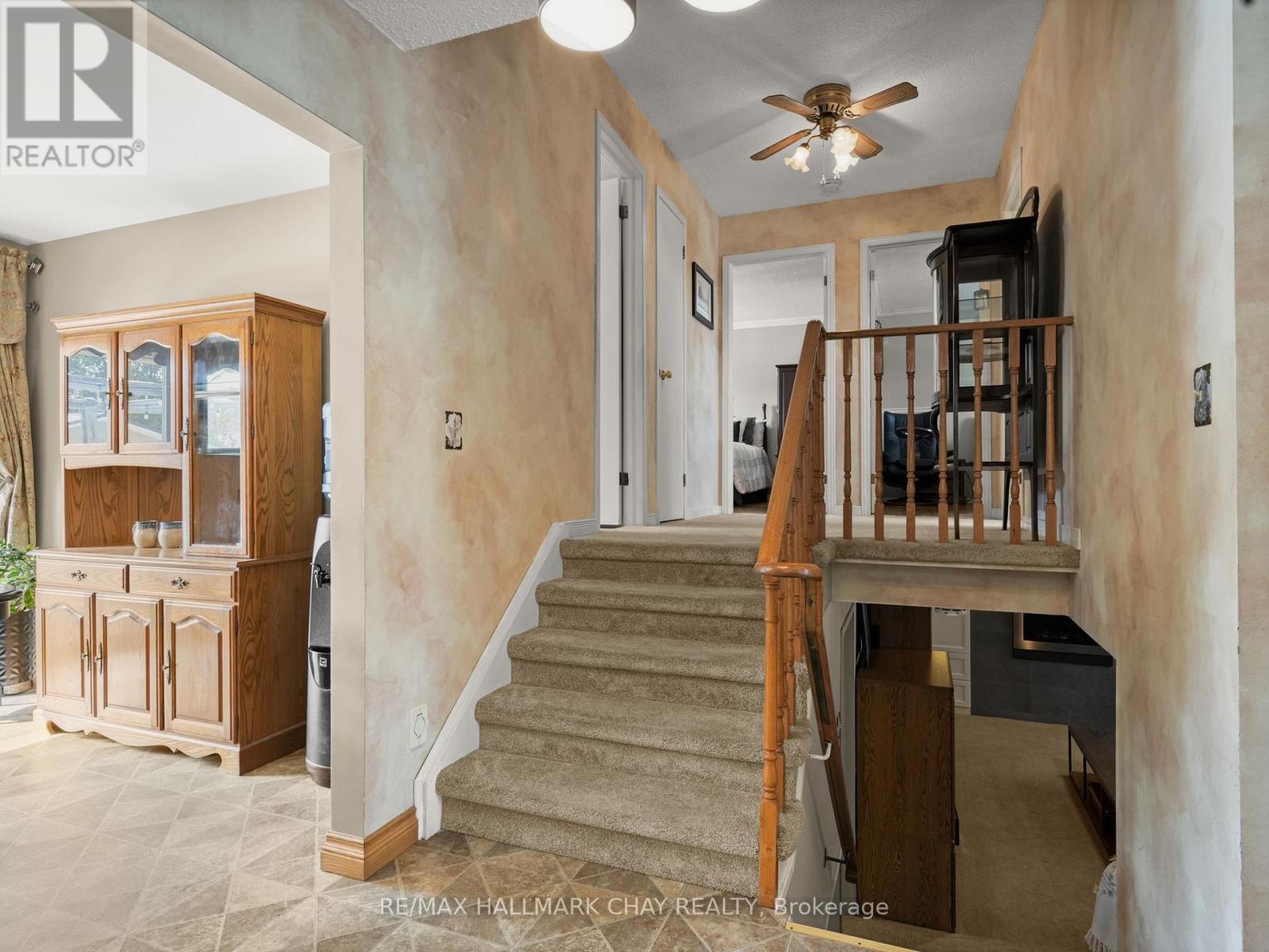 6815 4th Line, New Tecumseth, Ontario  L0G 1W0 - Photo 8 - N12985958