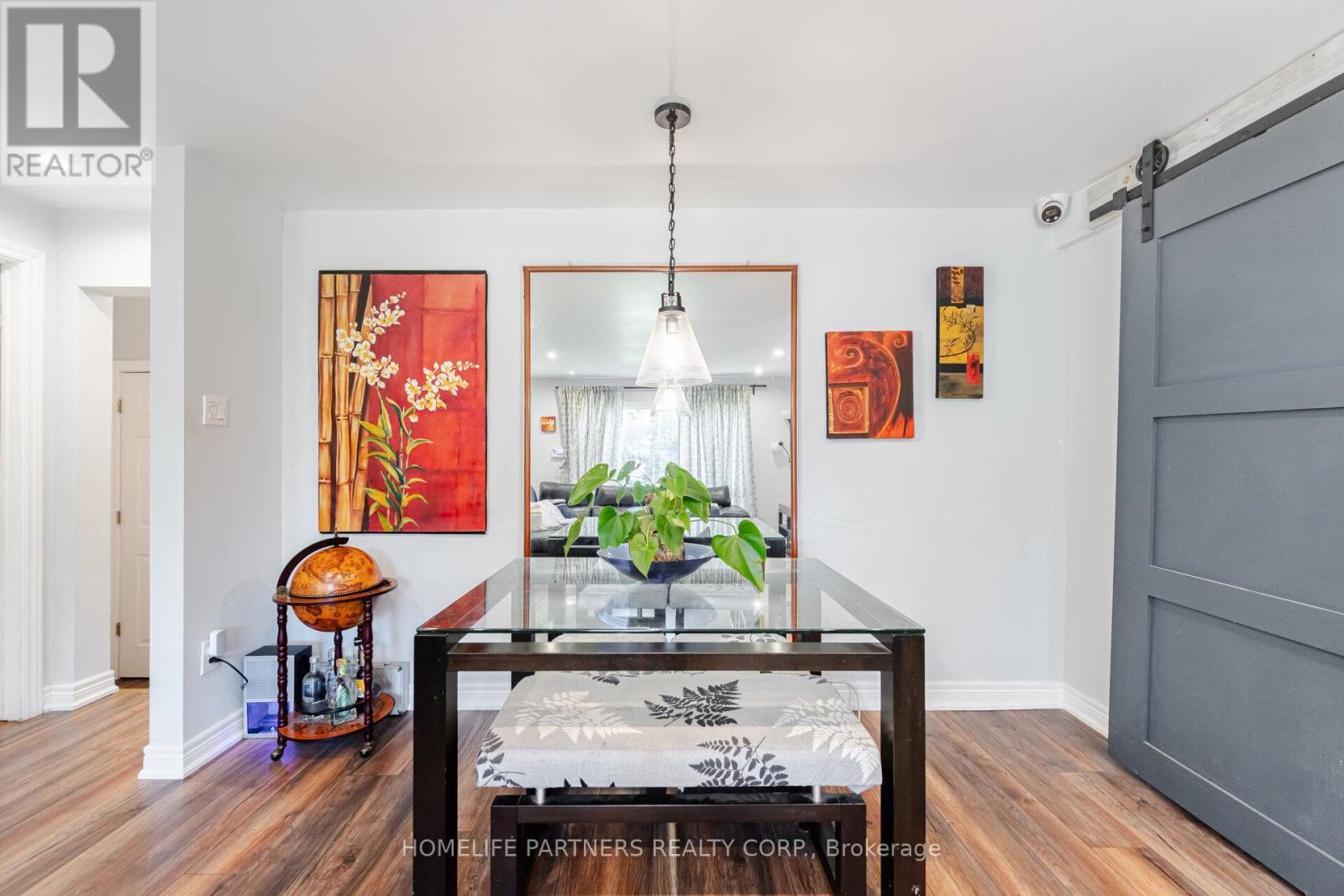 749 Happyvale Drive, Innisfil, Ontario  L9S 2E6 - Photo 9 - N12985972