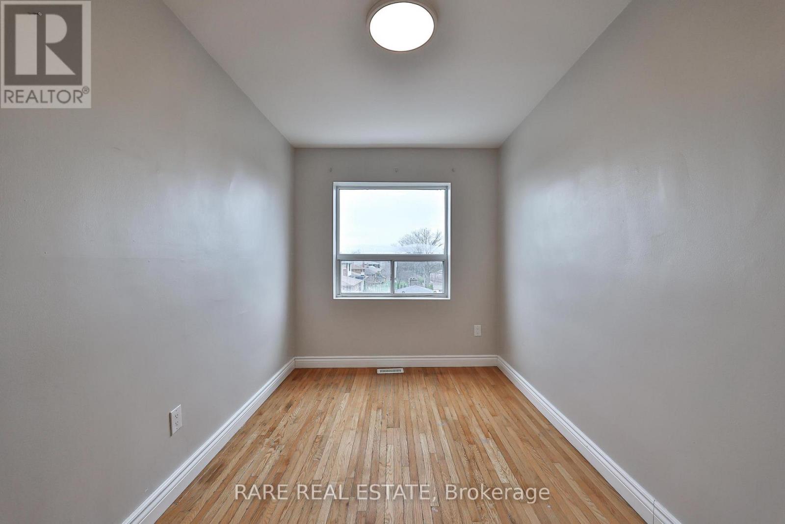 B - 592 Marlee Avenue, Toronto, Ontario  M6B 3J5 - Photo 13 - W12864272