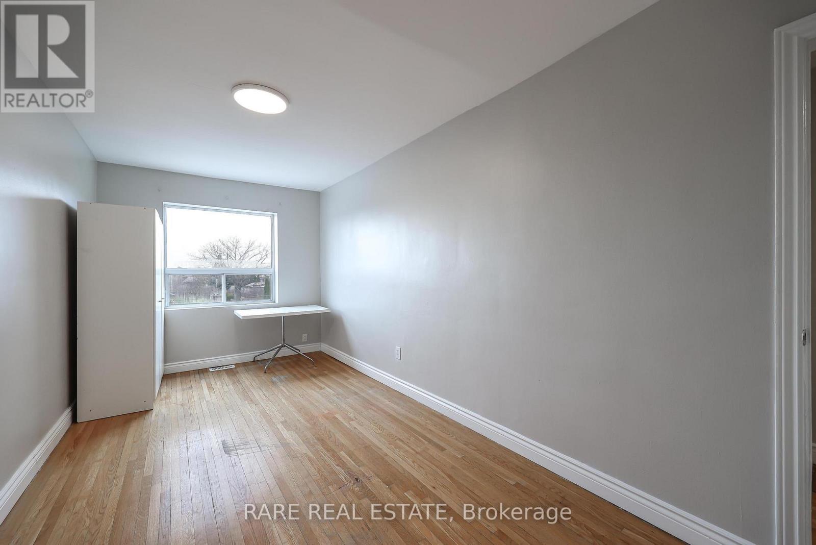 B - 592 Marlee Avenue, Toronto, Ontario  M6B 3J5 - Photo 17 - W12864272