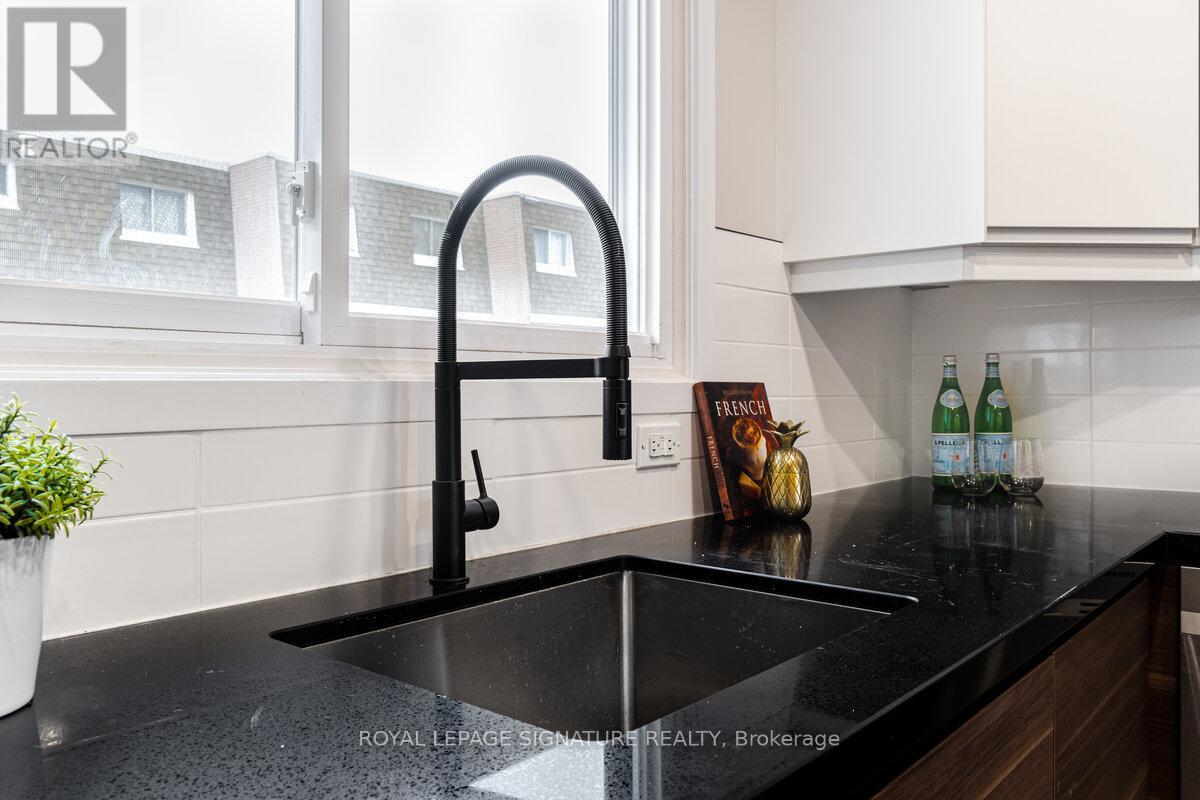 38a - 830 Westlock Road, Mississauga, Ontario  L5C 1K6 - Photo 9 - W12985040