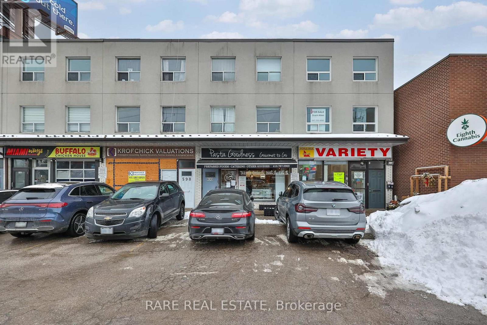 B - 592 Marlee Avenue, Toronto, Ontario  M6B 3J5 - Photo 20 - W12864272