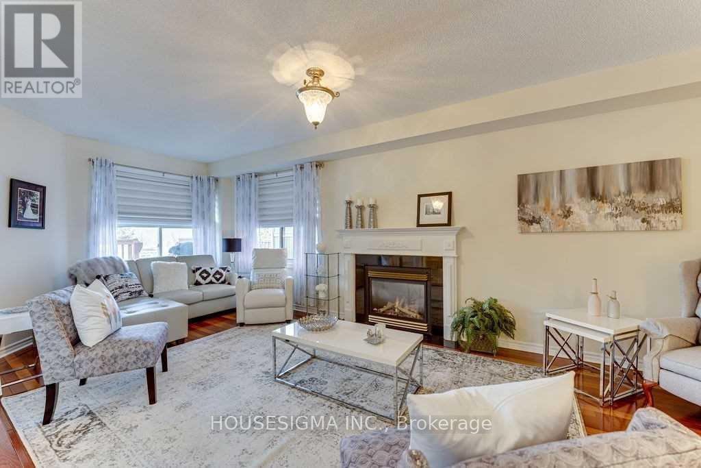 129 Gore Drive, Barrie (Ardagh), Ontario  L4N 0A8 - Photo 11 - S12985920