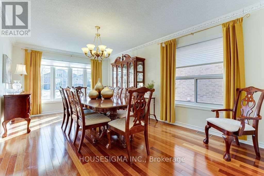 129 Gore Drive, Barrie (Ardagh), Ontario  L4N 0A8 - Photo 18 - S12985920