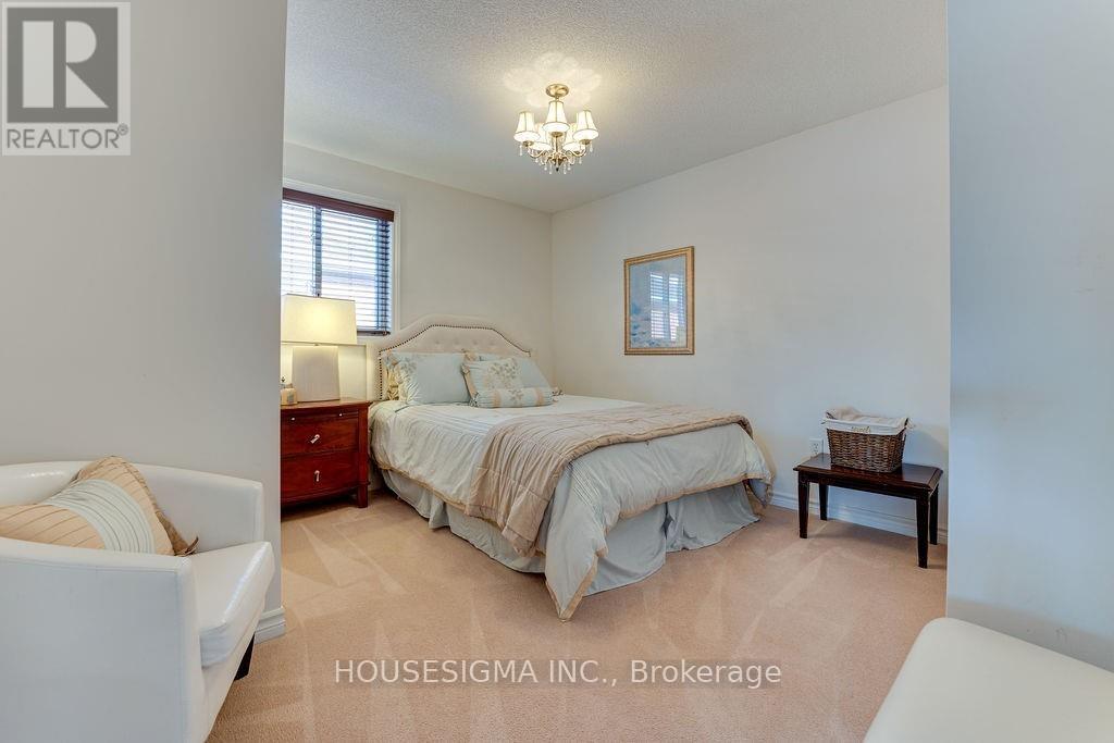 129 Gore Drive, Barrie (Ardagh), Ontario  L4N 0A8 - Photo 27 - S12985920