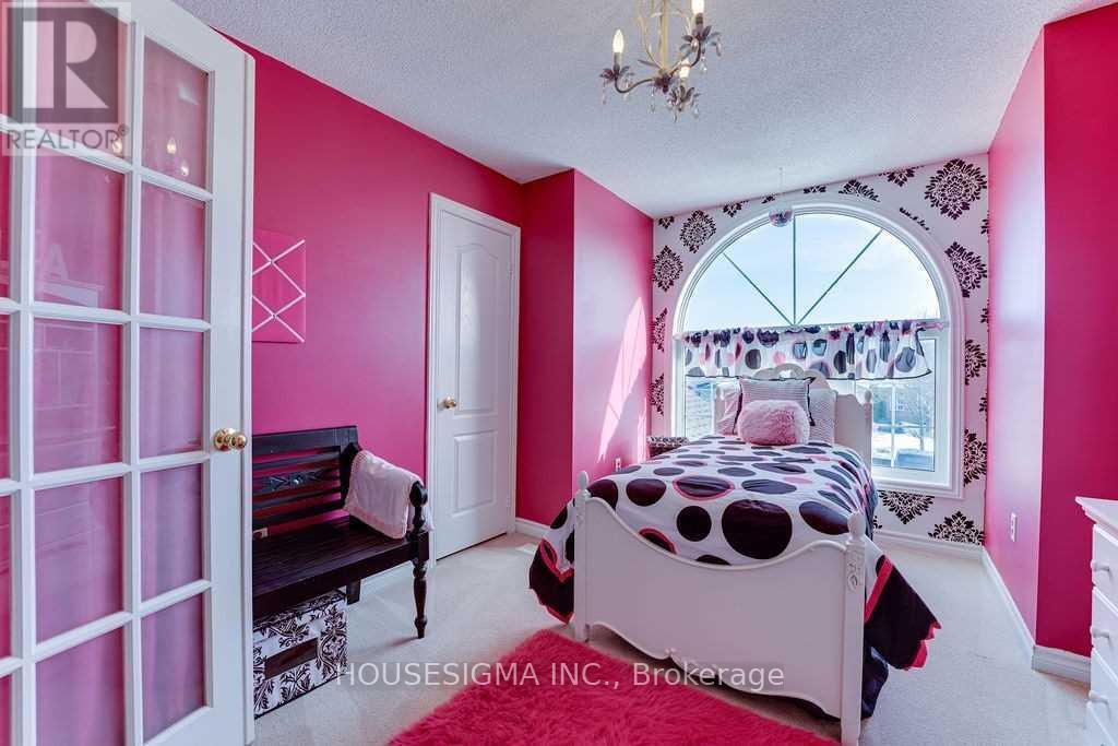 129 Gore Drive, Barrie (Ardagh), Ontario  L4N 0A8 - Photo 28 - S12985920