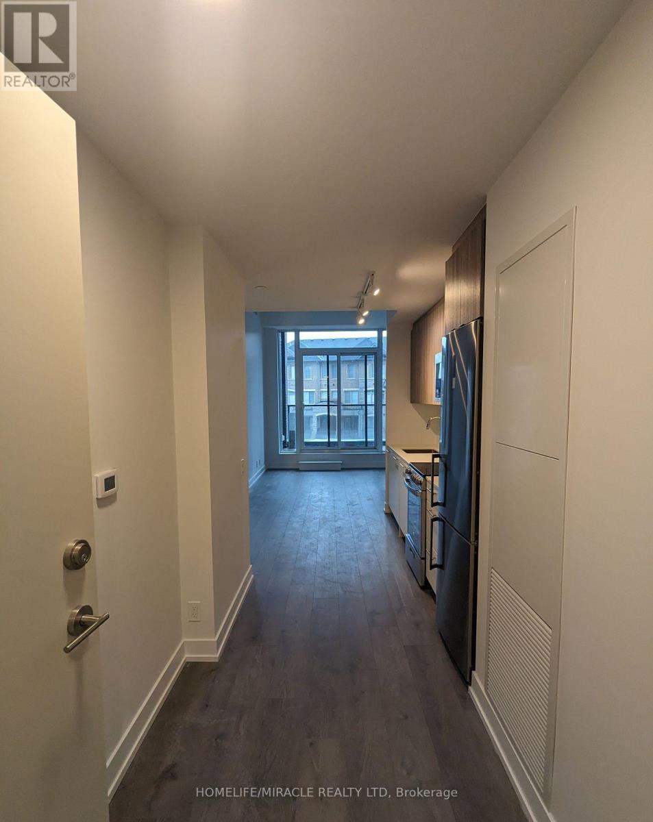 212 - 215 Veterans Drive, Brampton, Ontario  L7A 5L7 - Photo 2 - W12985992