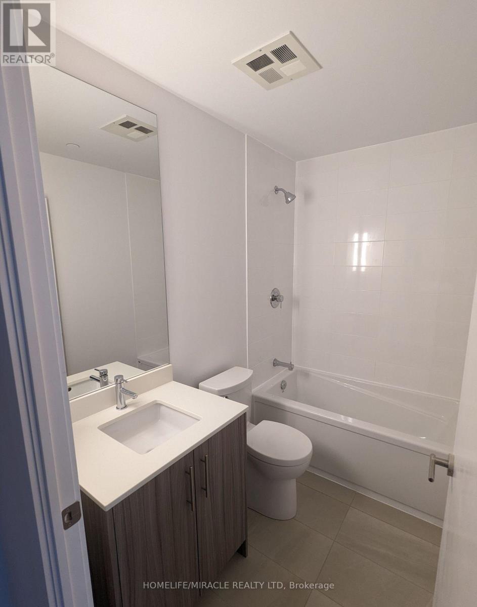 212 - 215 Veterans Drive, Brampton, Ontario  L7A 5L7 - Photo 9 - W12985992