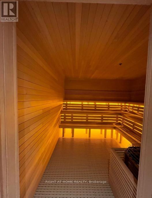 3901 - 395 Square One Drive, Mississauga, Ontario  L5B 0P6 - Photo 36 - W12985994