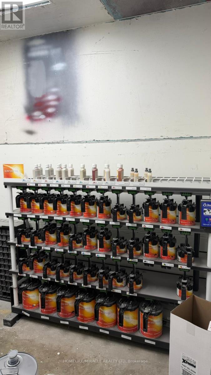 #8 - 101 Glidden Road, Brampton, Ontario  L6T 3W6 - Photo 10 - W12986000