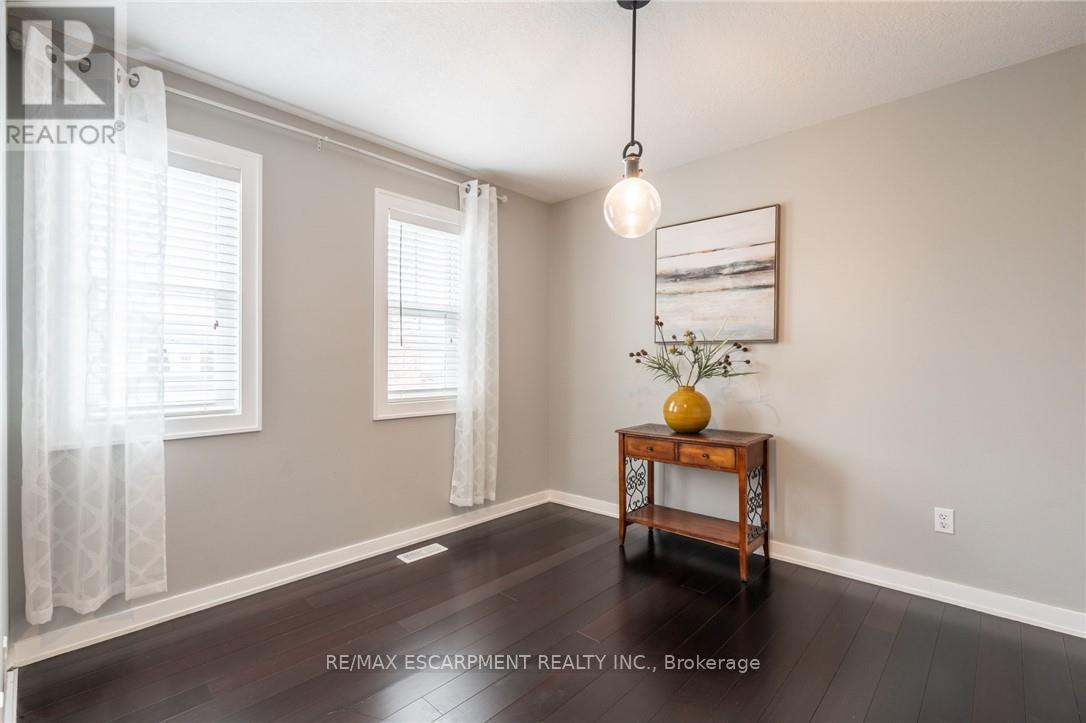 141 Voyager Pass, Hamilton, Ontario  L0R 1C0 - Photo 24 - X12985960