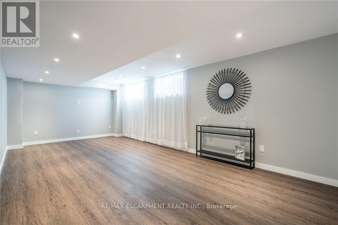 141 Voyager Pass, Hamilton, Ontario  L0R 1C0 - Photo 31 - X12985960