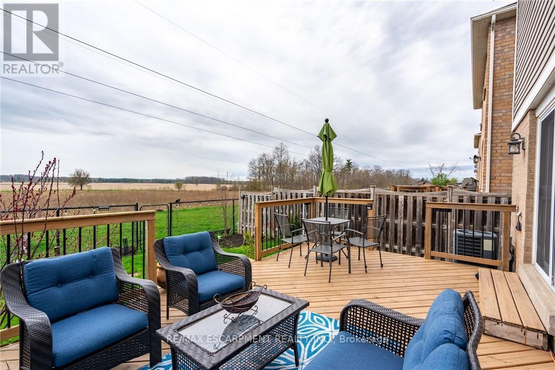 141 Voyager Pass, Hamilton, Ontario  L0R 1C0 - Photo 40 - X12985960