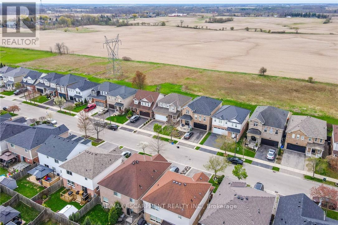 141 Voyager Pass, Hamilton, Ontario  L0R 1C0 - Photo 46 - X12985960