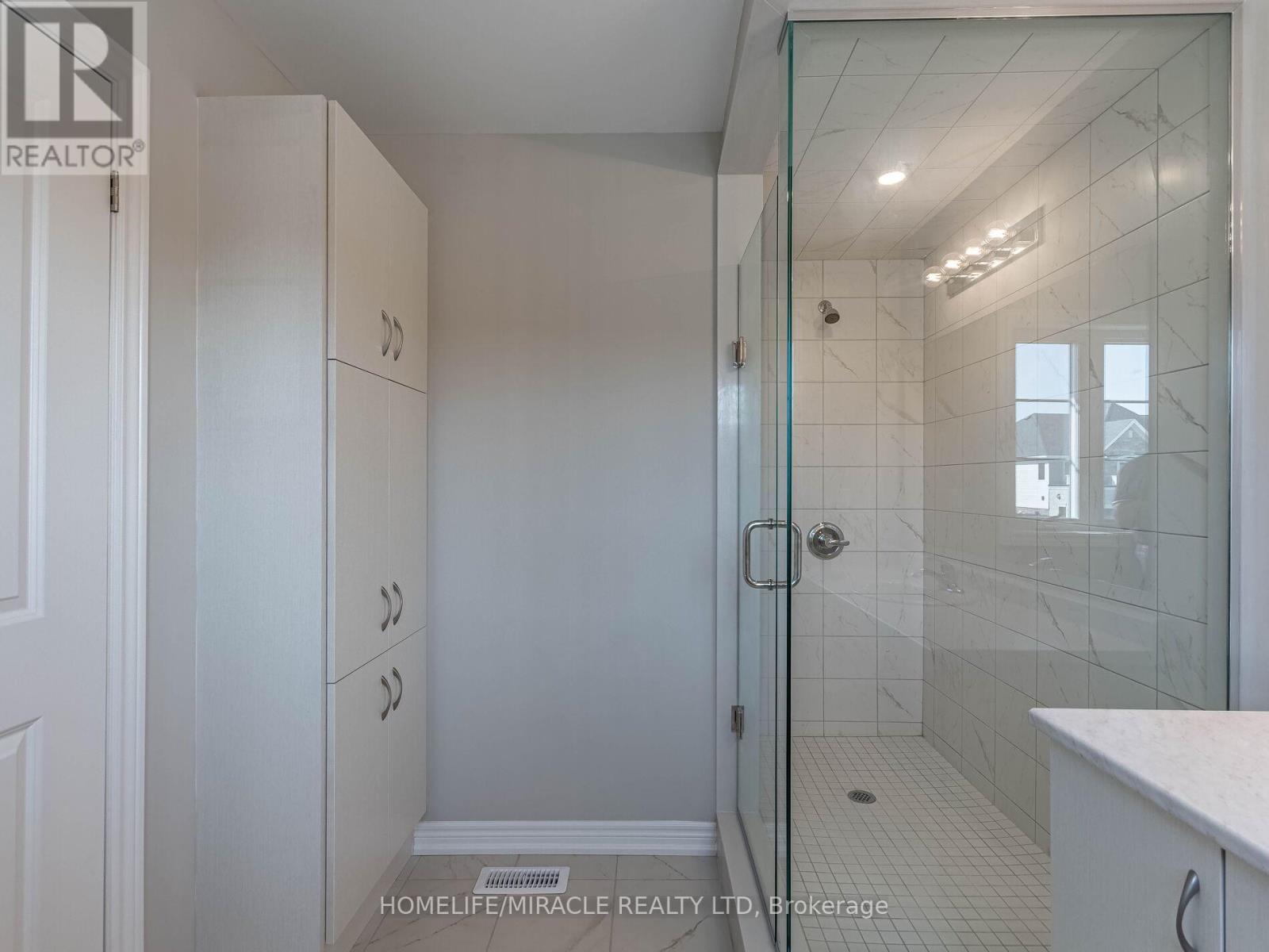 140 Aquasanta Crescent, Hamilton, Ontario  L9B 0J8 - Photo 29 - X12985988