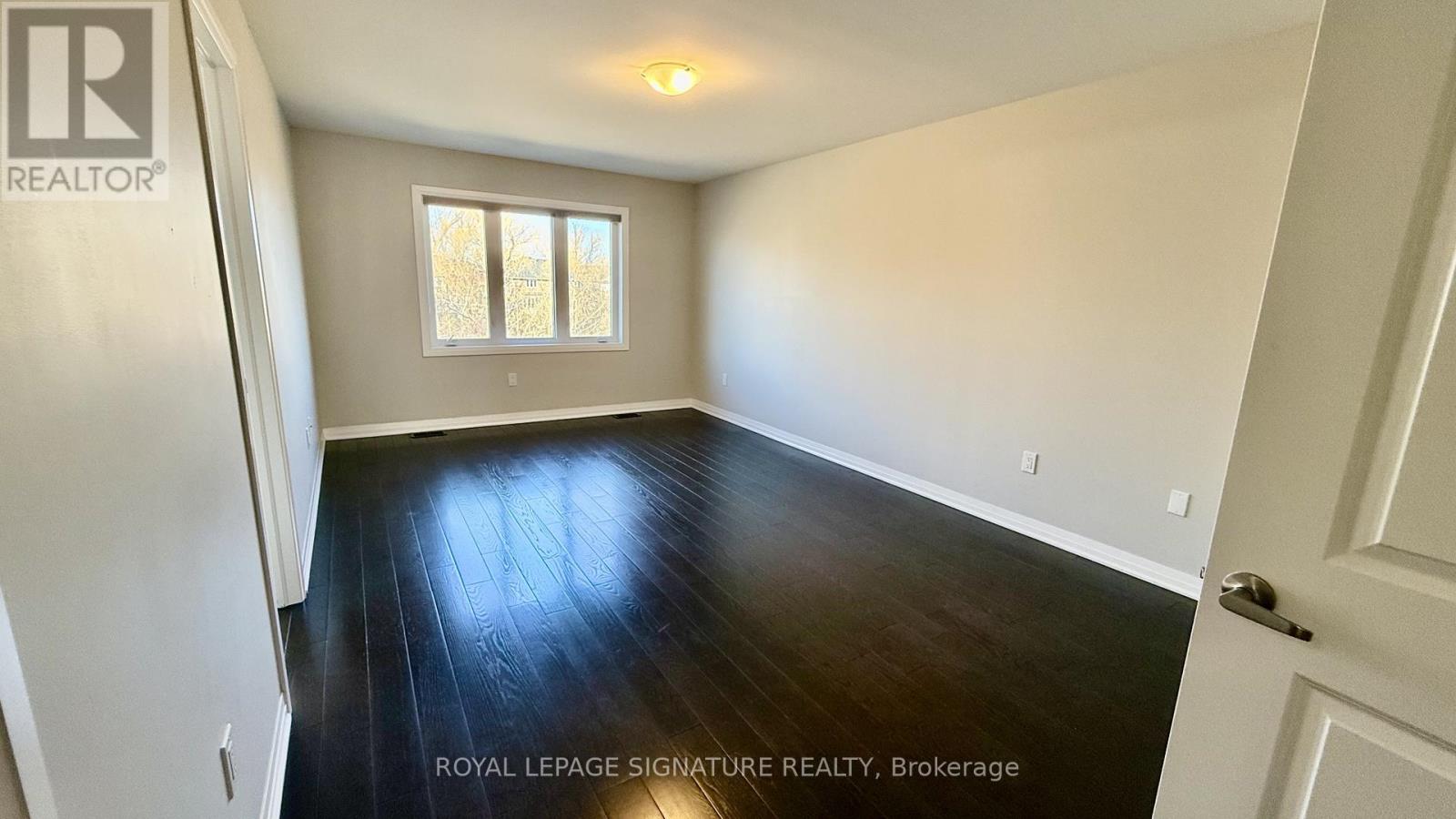 755 Elsley Court, Milton, Ontario  L9T 9J6 - Photo 14 - W12753636