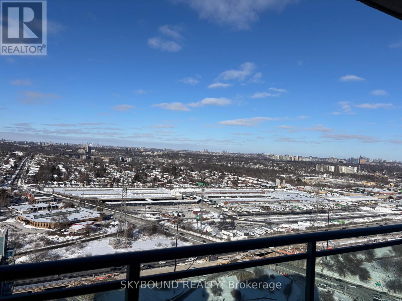 2723 - 165 Legion Road N, Toronto, Ontario  M8Y 0B3 - Photo 15 - W12985706