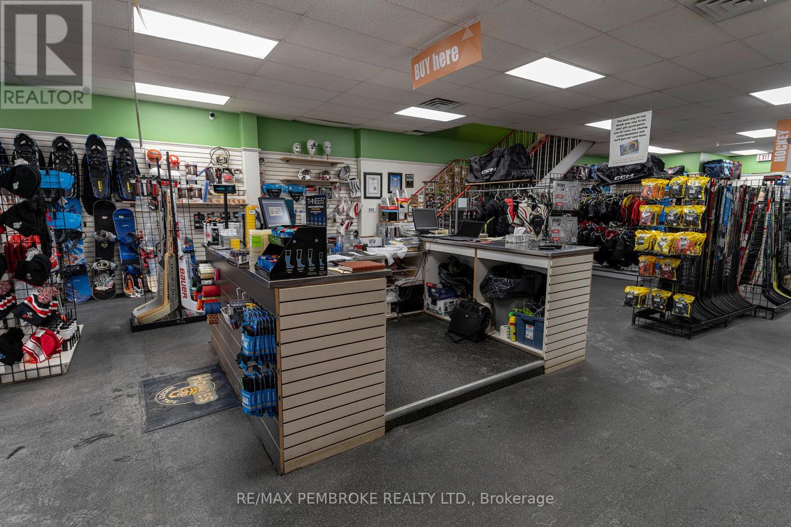 45 Pembroke Street W, Pembroke, Ontario  K8A 5M5 - Photo 6 - X11930771