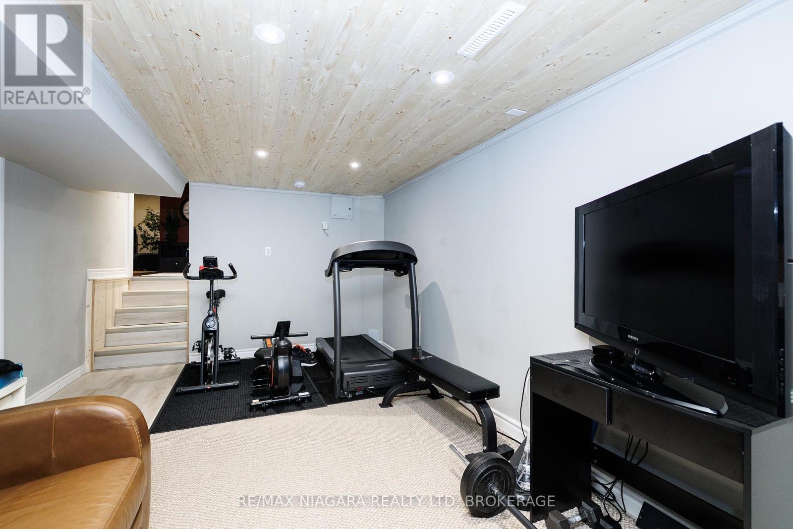 7013 Glengowan Crescent, Niagara Falls, Ontario  L2J 3R7 - Photo 18 - X12973388