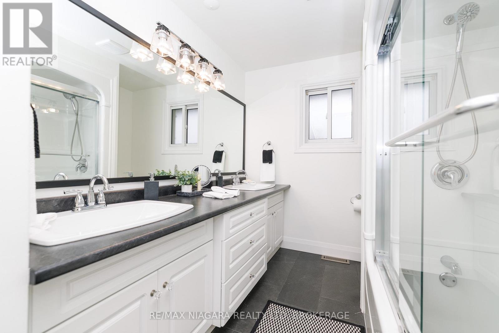 7013 Glengowan Crescent, Niagara Falls, Ontario  L2J 3R7 - Photo 22 - X12973388