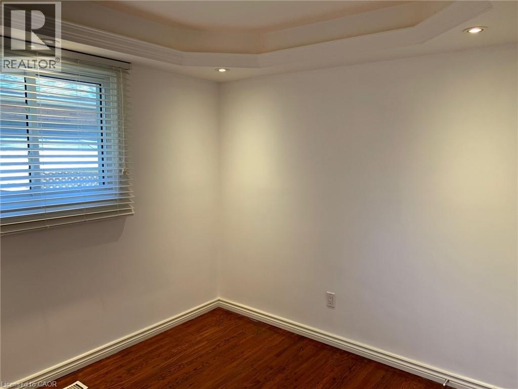 216 West 16th Street Unit# Upper, Hamilton, Ontario  L9C 4C6 - Photo 9 - 40819854