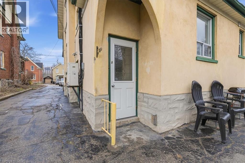 31 Bingeman Street, Kitchener, Ontario  N2H 2R7 - Photo 6 - 40815016