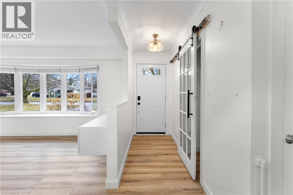 35 Bishops Road, St. Catharines, Ontario  L2M 1T8 - Photo 6 - 40811486