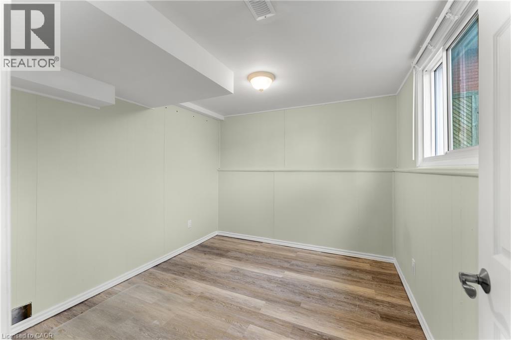 35 Bishops Road, St. Catharines, Ontario  L2M 1T8 - Photo 28 - 40811486