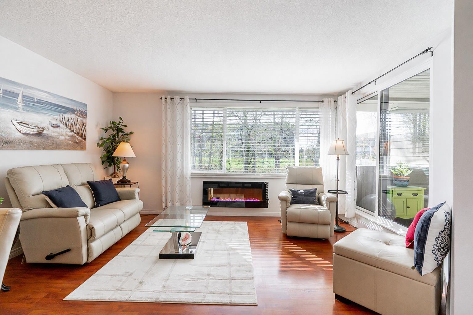 210 15272 19 Avenue, Surrey, British Columbia  V4A 1X6 - Photo 3 - R3108916