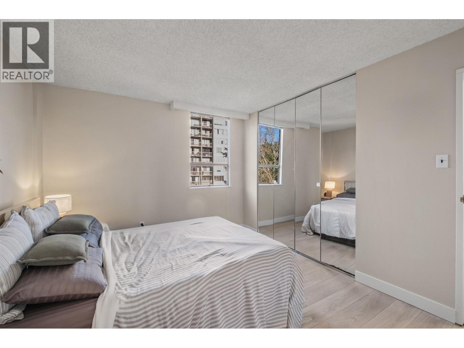 1205 2012 Fullerton Avenue, North Vancouver, British Columbia  V7P 3E3 - Photo 12 - R3110011