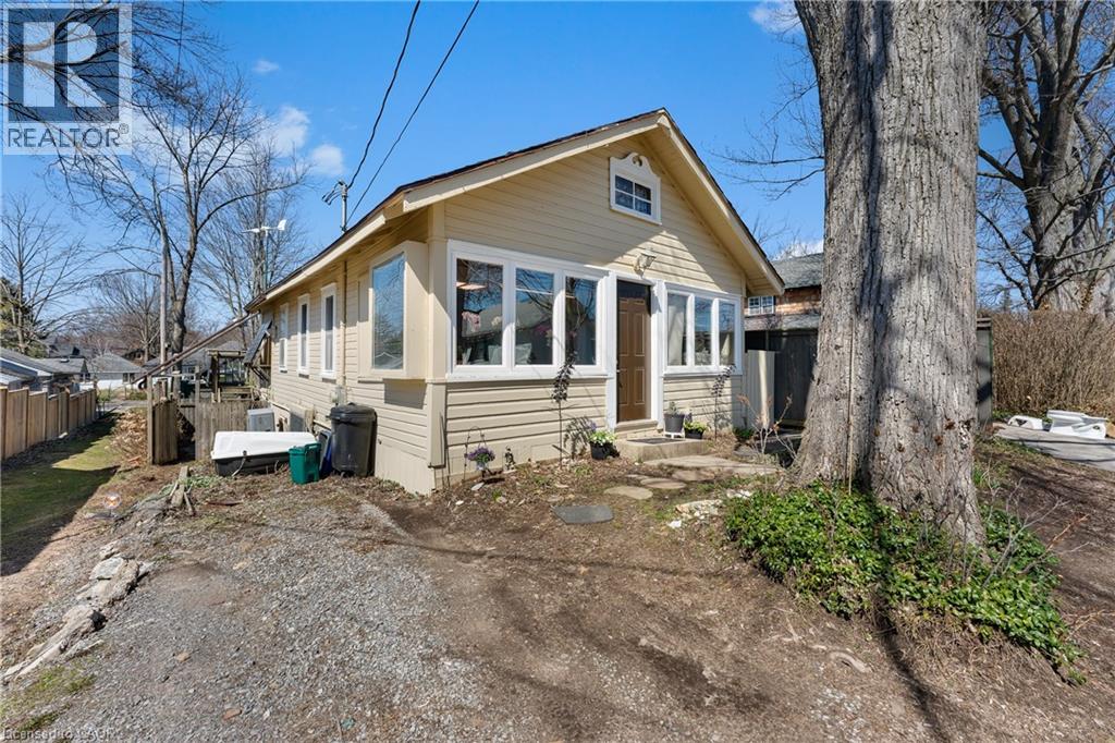 240 Lincoln Road W, Crystal Beach, Ontario  L0S 1B0 - Photo 2 - 40816807