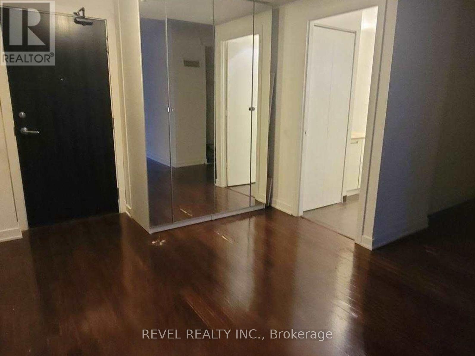 2901 - 33 Charles Street E, Toronto, Ontario  M4Y 0A2 - Photo 4 - C12986016