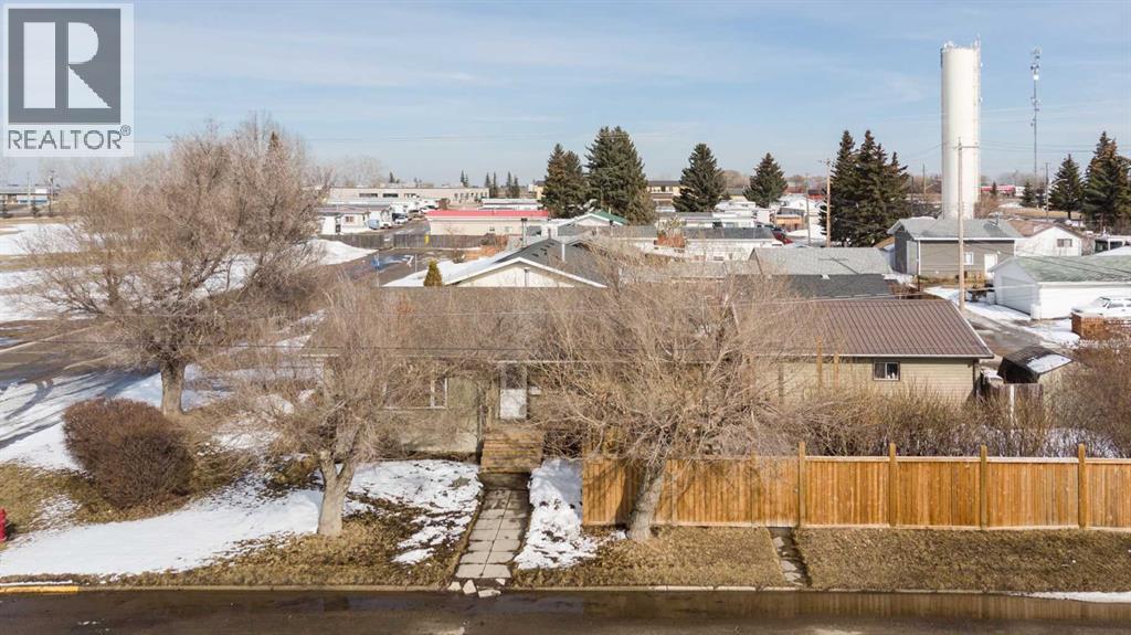 2301 21 Avenue, Bowden, Alberta  T0M 0K0 - Photo 1 - A2299616